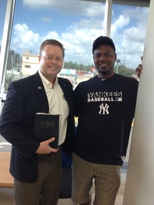 NY Yankees player asks about The Bible during a banking errand at pro baseball bank.  He cashed in for Christ and is banking on Jesus now for his salvation.